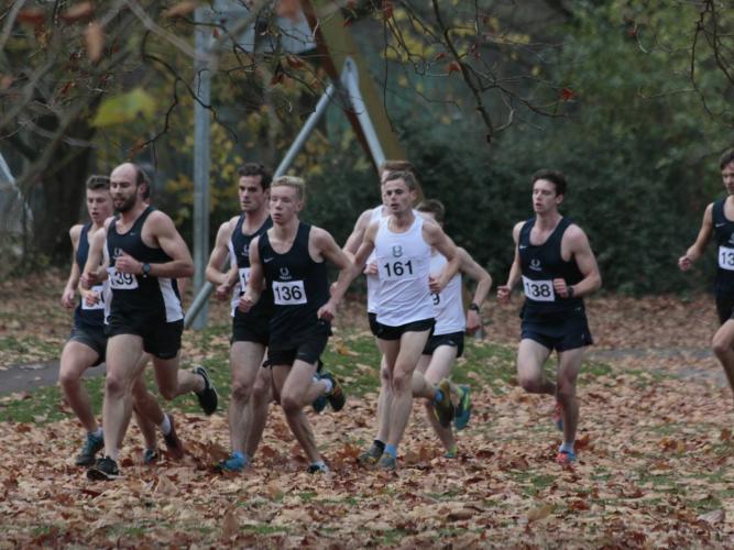 Gentlemen's 3rds Race