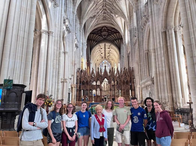 winchester cathedral