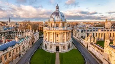 the radcliffe camera oxford 
